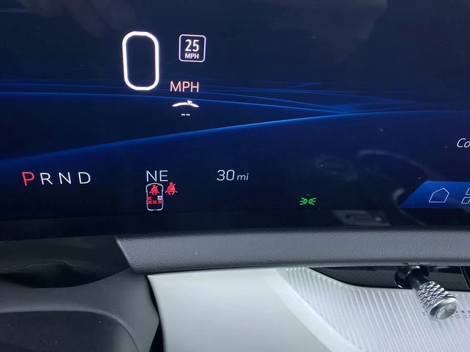 2026 Cadillac Optiq - Image 4 of 20