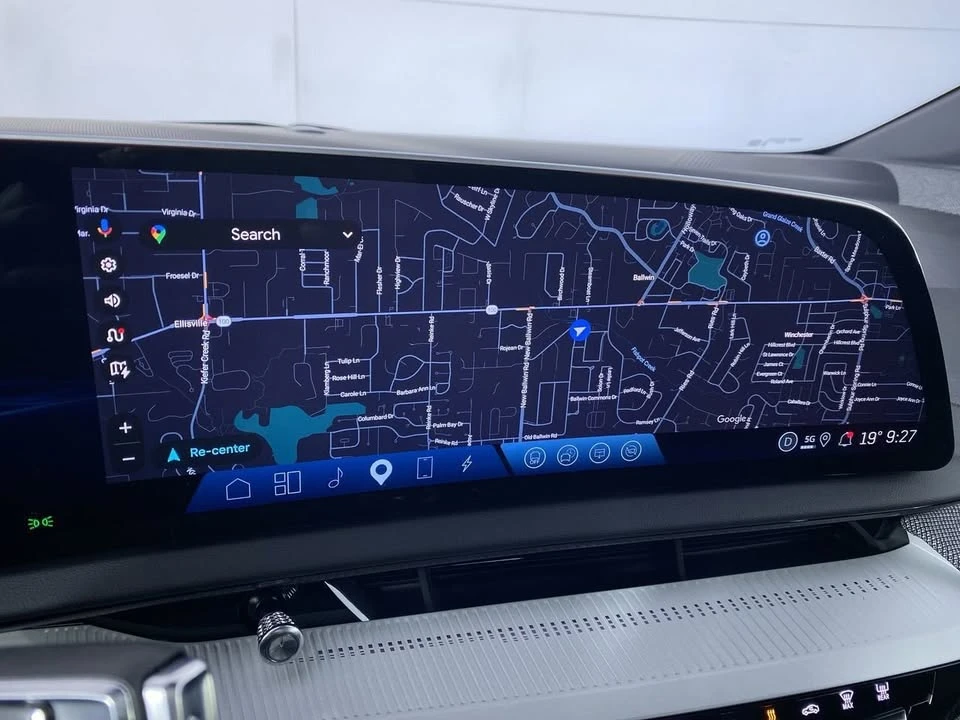 2026 Cadillac Optiq - Image 6 of 20