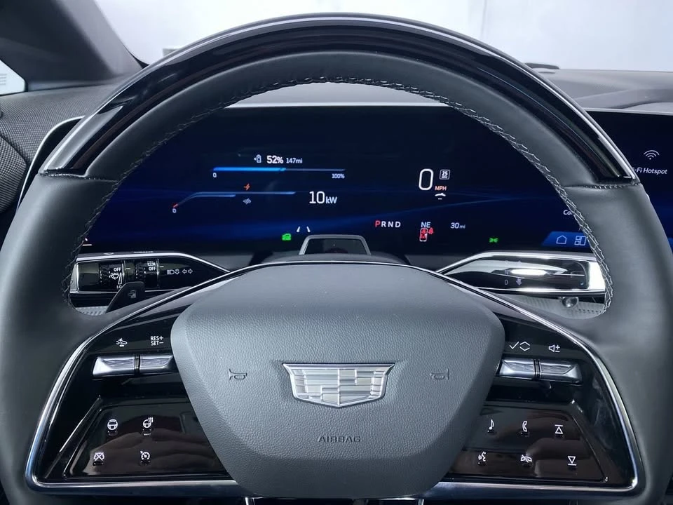 2026 Cadillac Optiq - Image 3 of 20