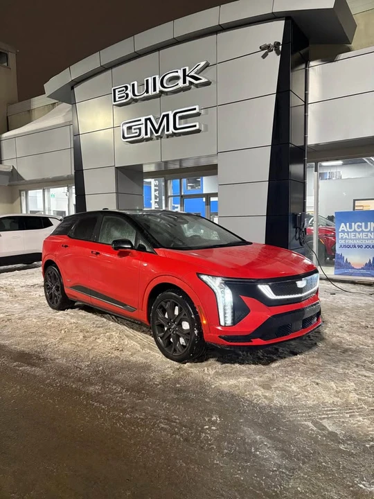 2026 Cadillac Optiq - Image 3 of 19