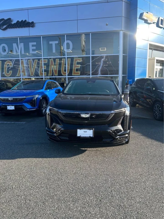 2026 Cadillac Optiq - Image 3 of 12