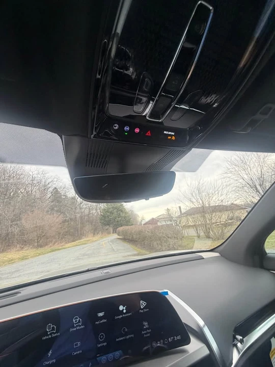 2026 Cadillac Vistiq - Image 15 of 17
