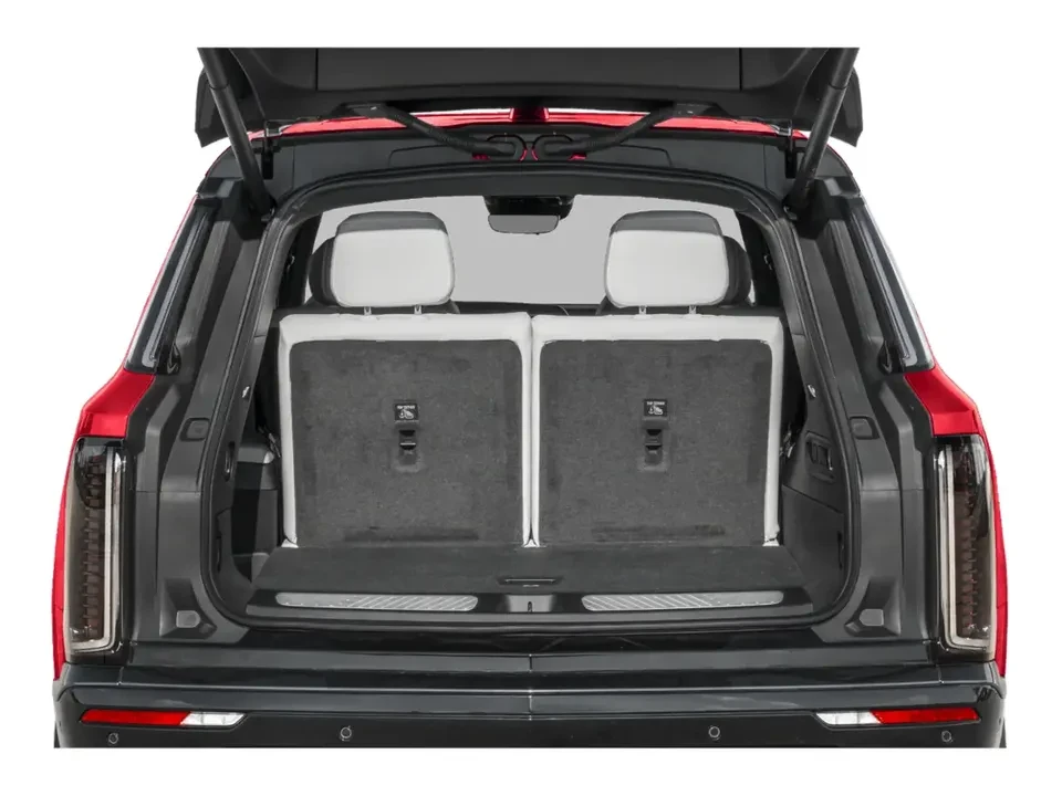 2026 Cadillac Vistiq - Image 8 of 13