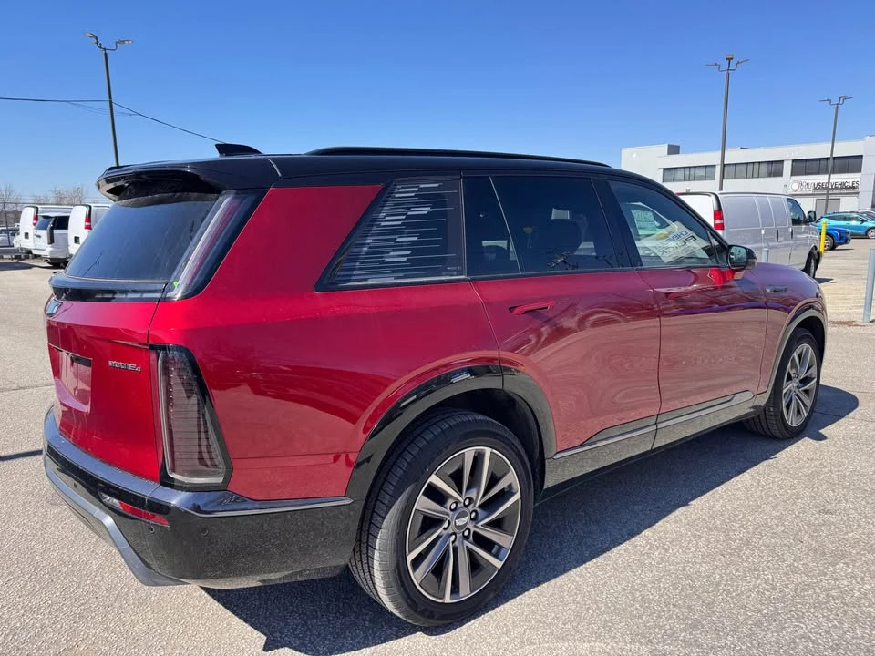 2026 Cadillac Vistiq - Image 4 of 19