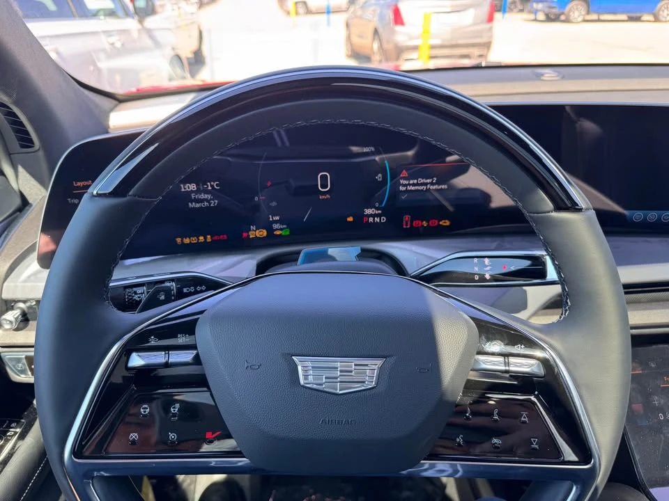 2026 Cadillac Vistiq - Image 16 of 19