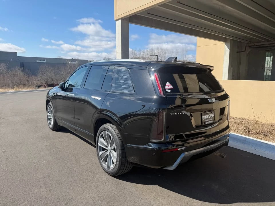 2026 Cadillac Vistiq - Image 3 of 16