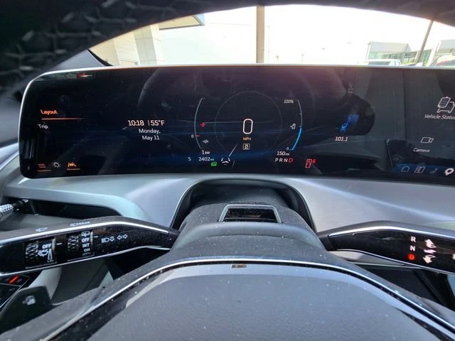 2026 Cadillac Vistiq - Image 8 of 12