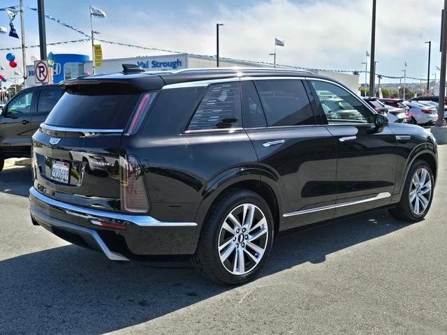 2026 Cadillac Vistiq - Image 3 of 12