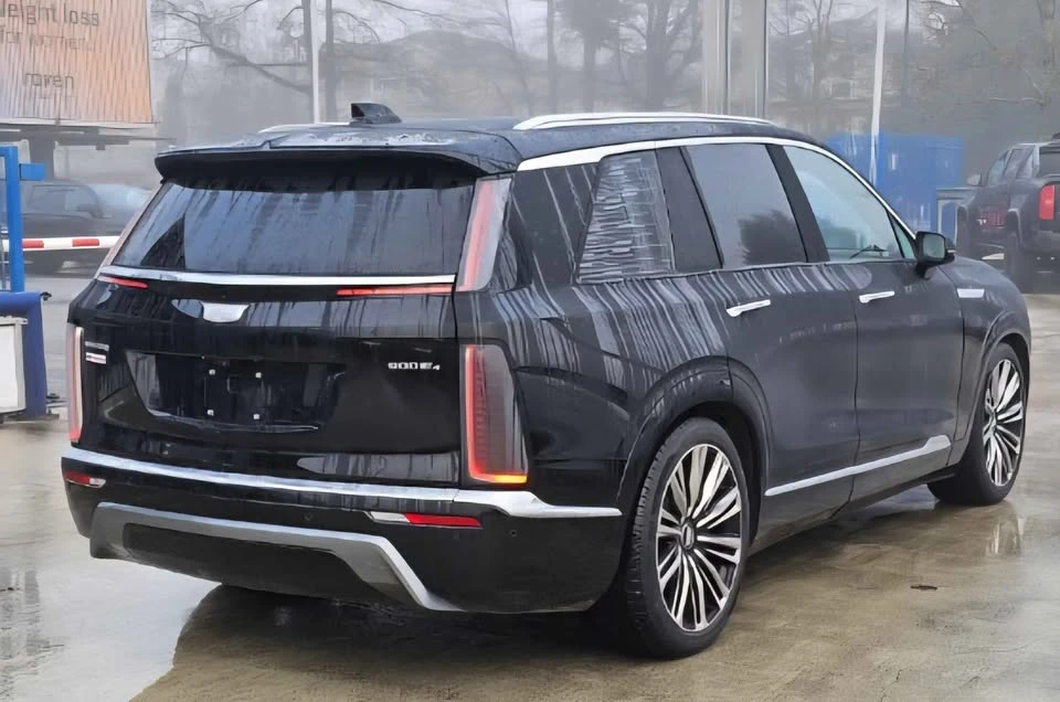 2026 Cadillac Vistiq - Image 7 of 20