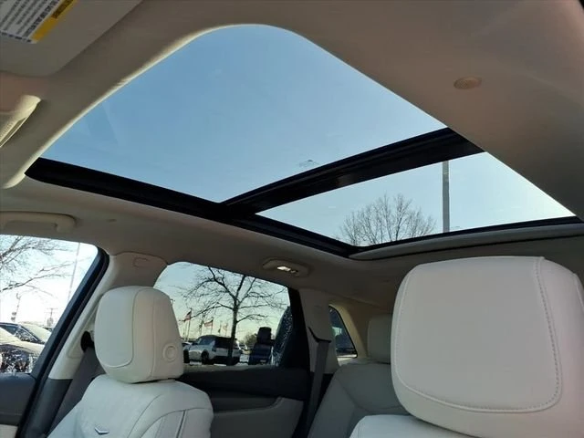 2026 Cadillac XT5 - Image 7 of 13
