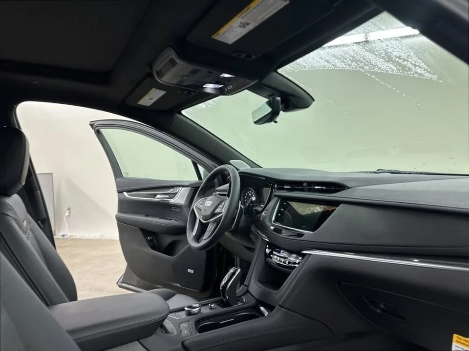2026 Cadillac XT5 - Image 5 of 20