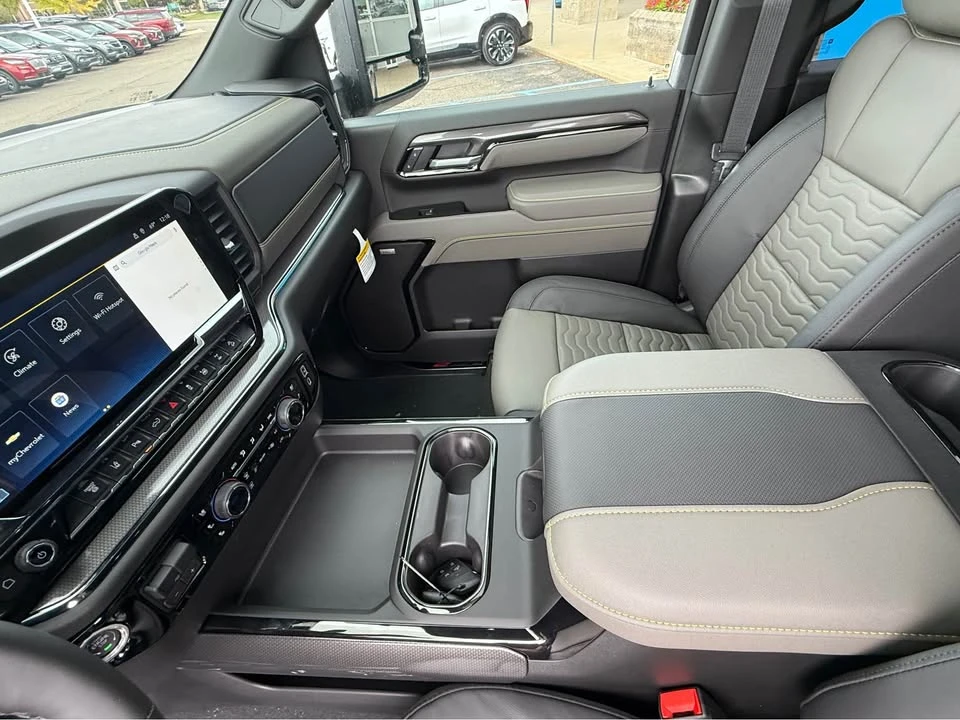 2026 Chevrolet Silverado Heavy Duty 4th Gen - Image 8 of 12