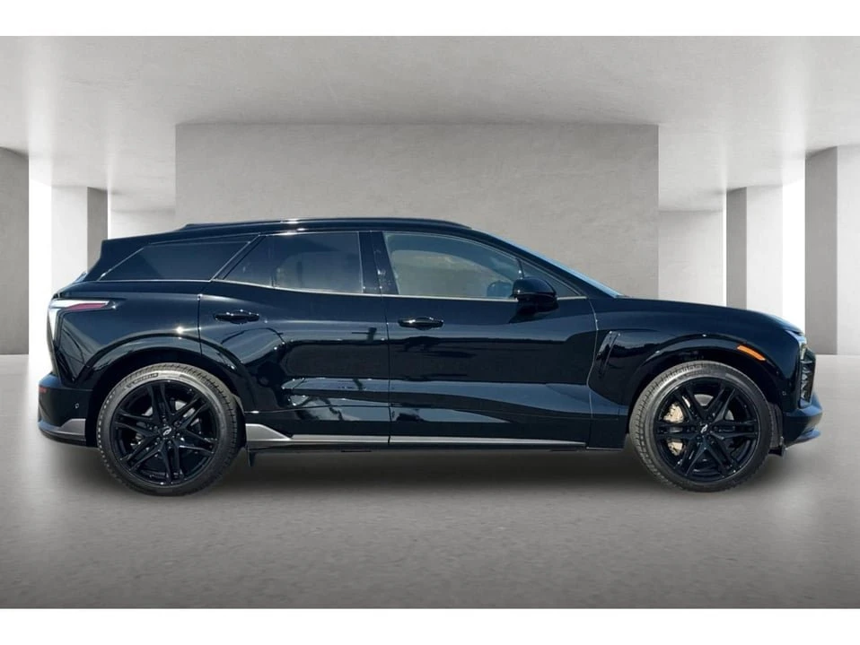2026 Chevrolet Blazer - Image 3 of 10