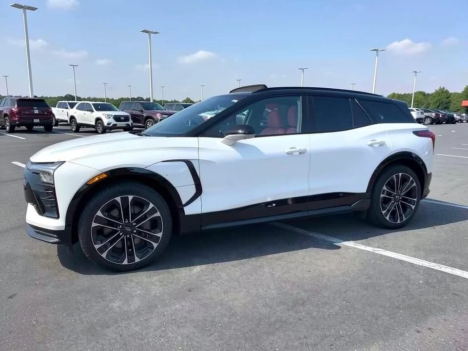 2026 Chevrolet Blazer - Image 6 of 9