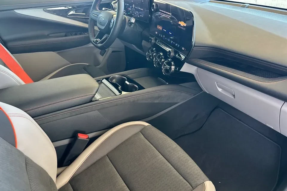 2026 Chevrolet Blazer - Image 16 of 20