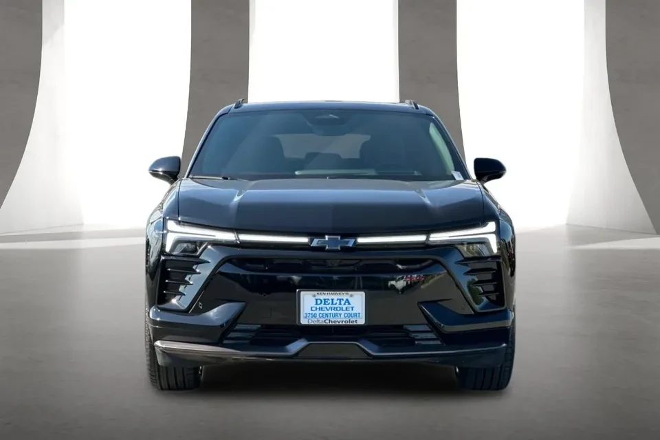 2026 Chevrolet Blazer - Image 2 of 20