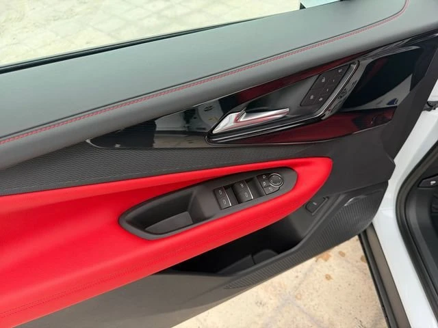 2026 Chevrolet Blazer - Image 12 of 20
