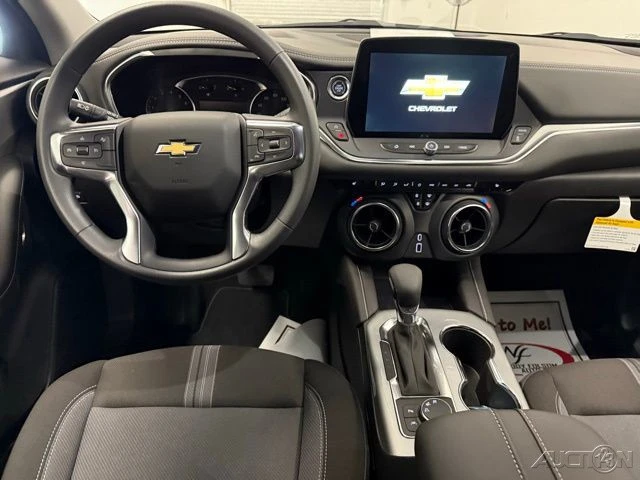 2026 Chevrolet Blazer - Image 18 of 21