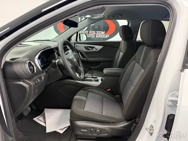 2026 Chevrolet Blazer - Image 9 of 21