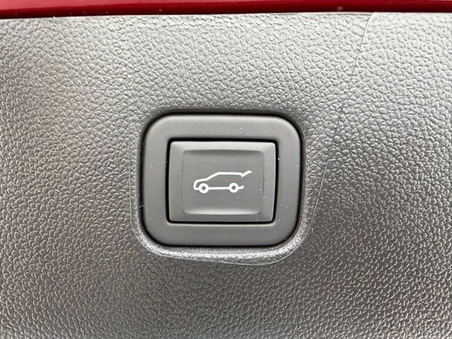 2026 Chevrolet Blazer - Image 9 of 21