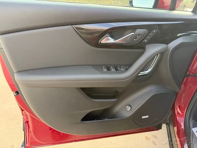 2026 Chevrolet Blazer - Image 14 of 21