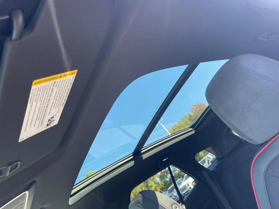 2026 Chevrolet Blazer - Image 10 of 12