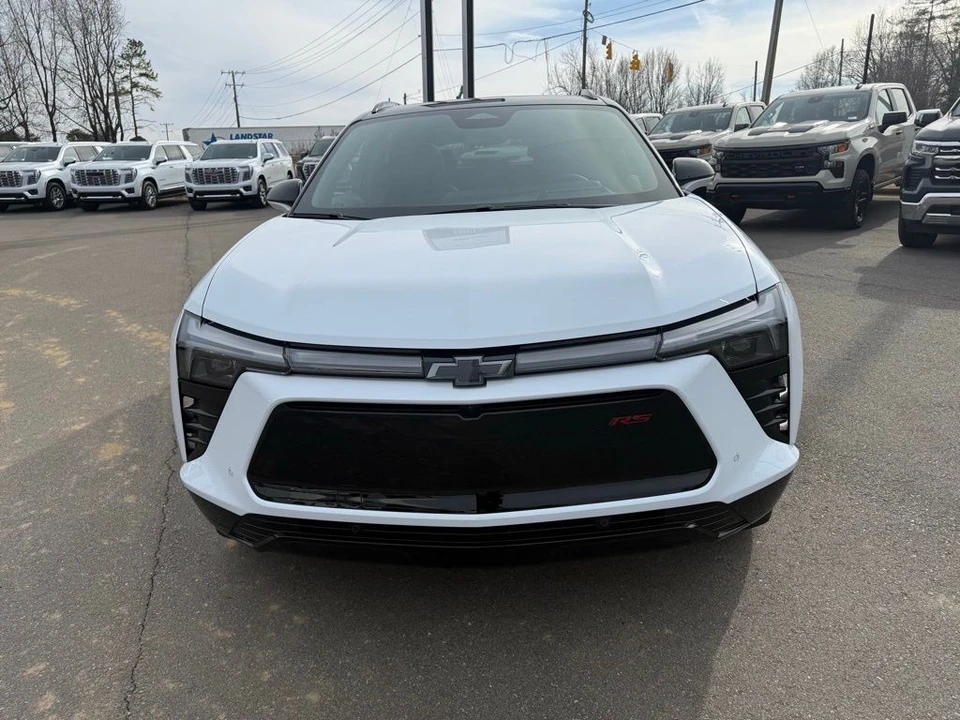 2026 Chevrolet Blazer - Image 8 of 12