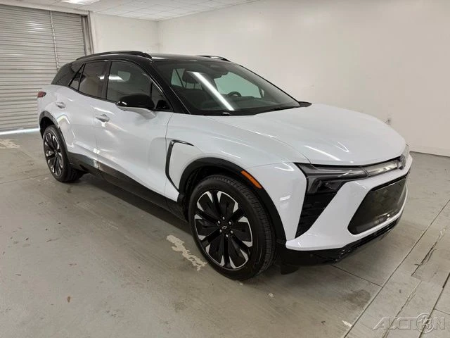 2026 Chevrolet Blazer - Image 3 of 21