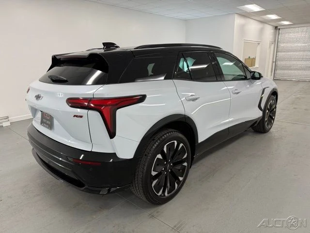 2026 Chevrolet Blazer - Image 6 of 12