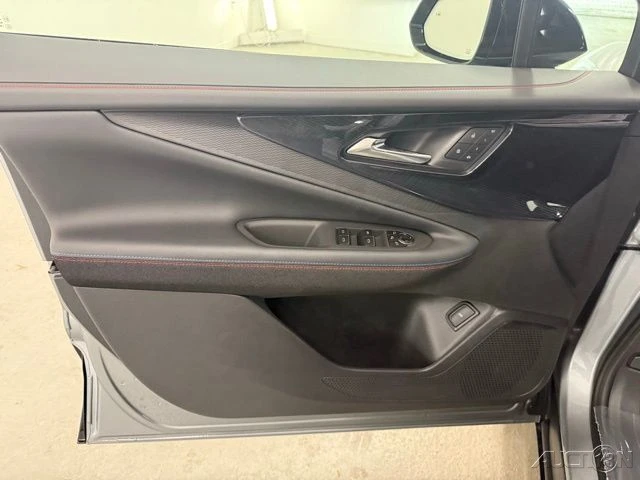 2026 Chevrolet Blazer - Image 12 of 20