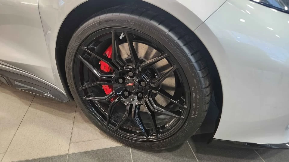 2026 Chevrolet Corvette C8 Z06 - Image 12 of 17