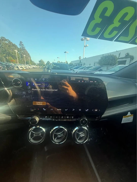2026 Chevrolet Blazer - Image 9 of 11