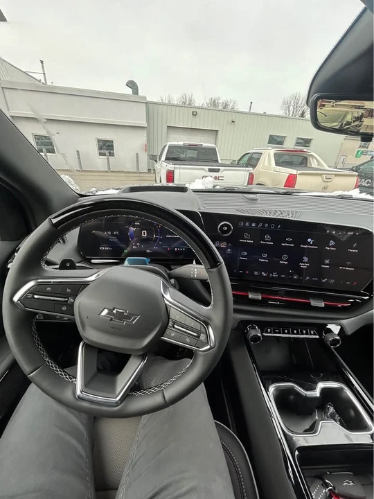 2026 Chevrolet Silverado - Image 13 of 14