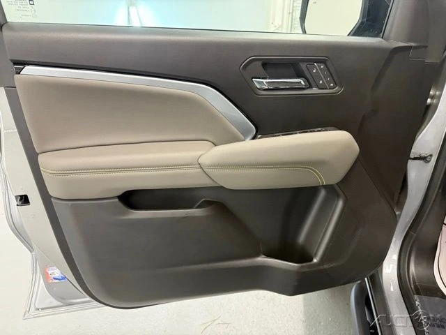 2026 Chevrolet Colorado 2nd Gen - Image 13 of 21