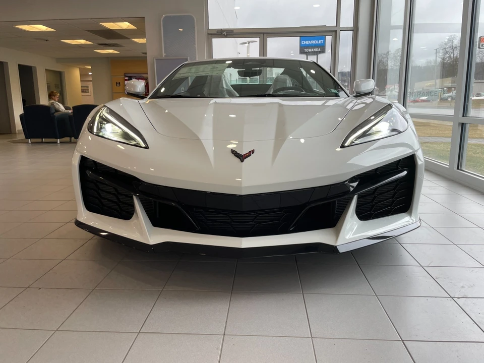 2026 Chevrolet Corvette C8 Z06 - Image 13 of 14