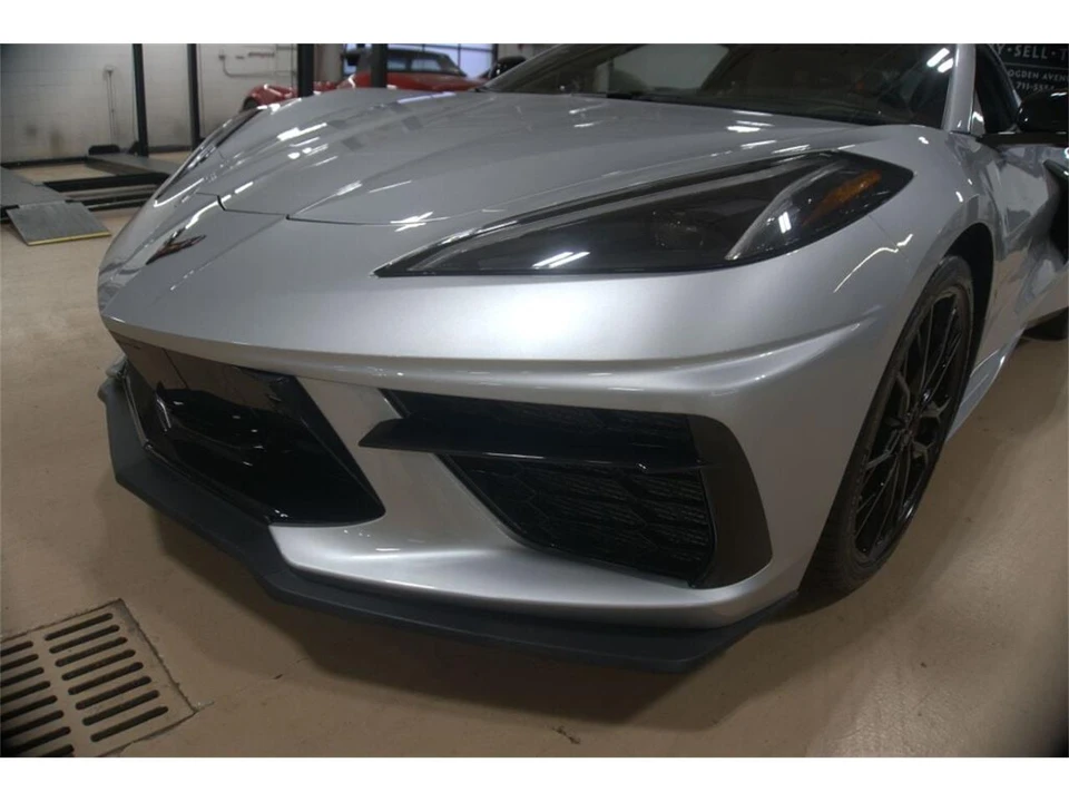 2026 Chevrolet Corvette C8 ZR1X - Image 10 of 31