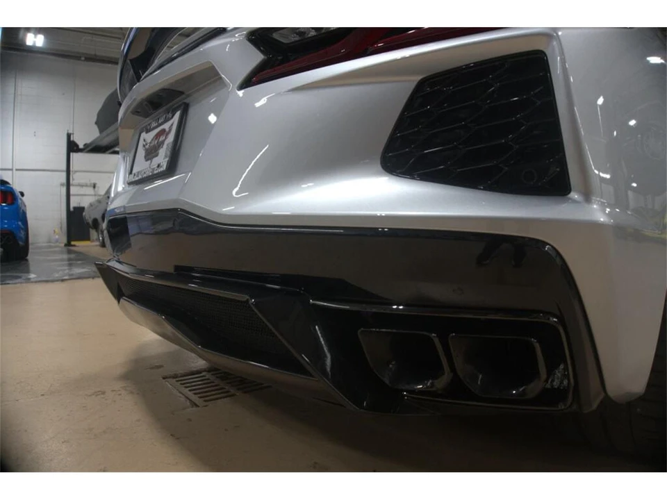 2026 Chevrolet Corvette C8 ZR1X - Image 24 of 31