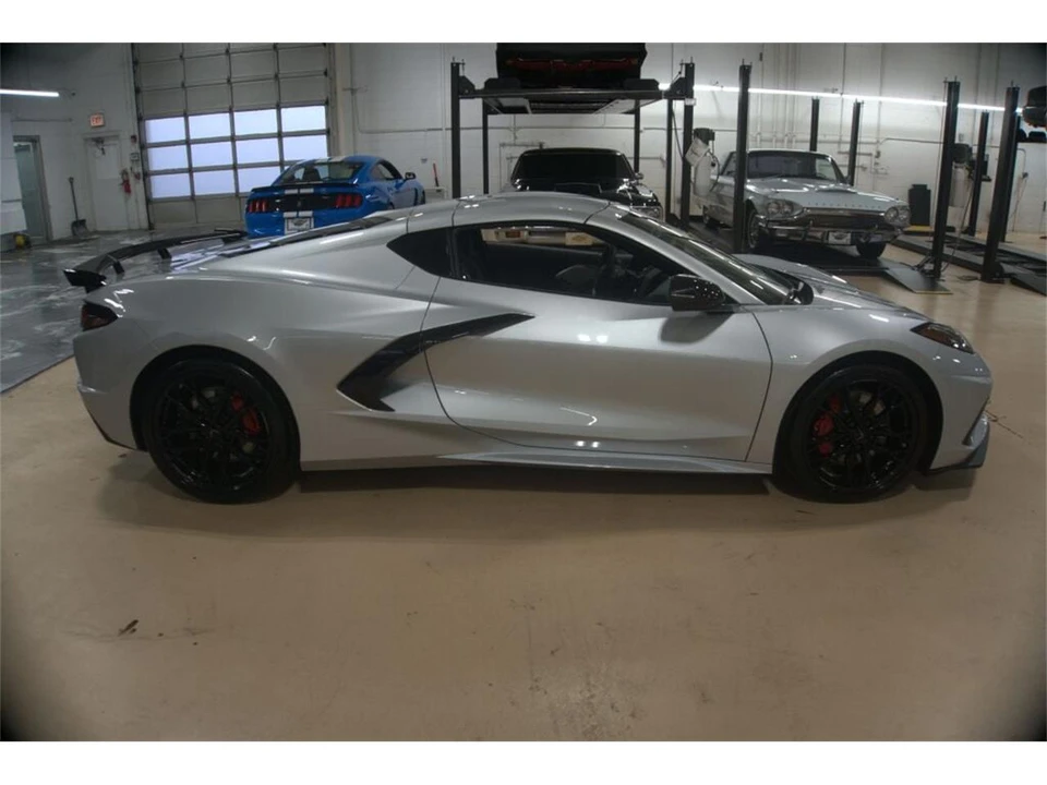 2026 Chevrolet Corvette C8 ZR1X - Image 6 of 31