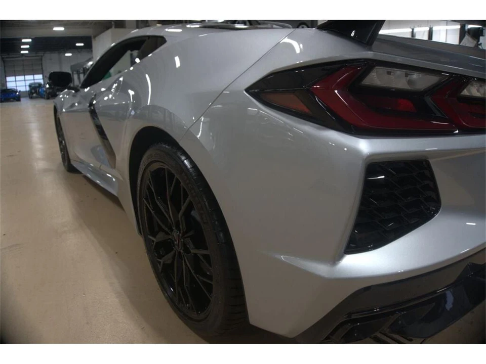 2026 Chevrolet Corvette C8 ZR1X - Image 21 of 31