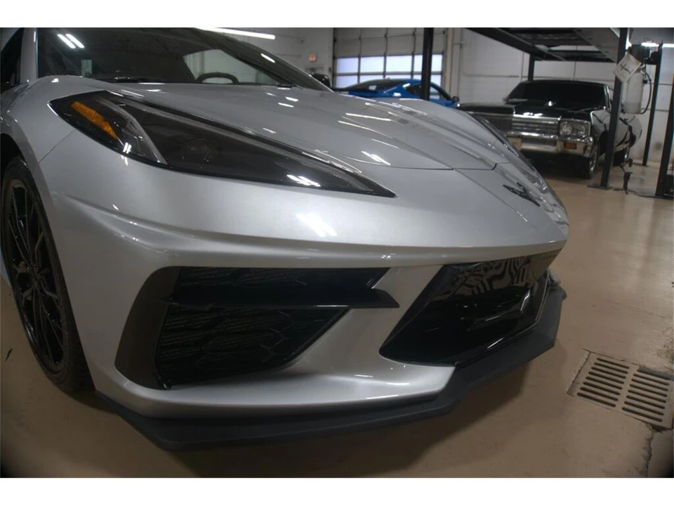 2026 Chevrolet Corvette C8 ZR1X - Image 9 of 31