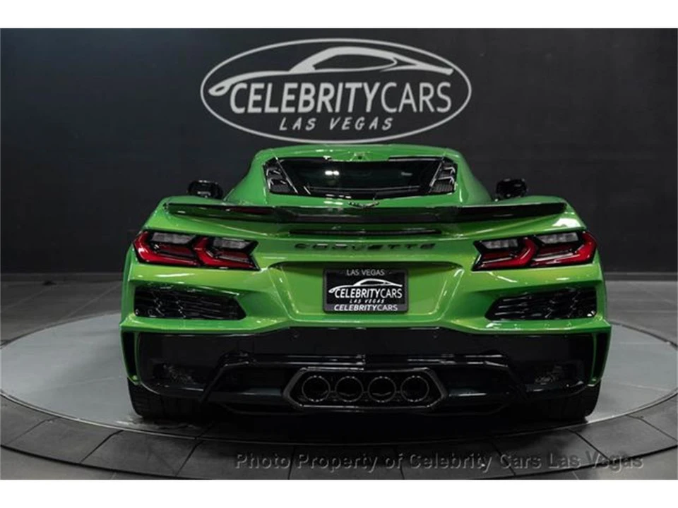 2026 Chevrolet Corvette C8 ZR1X - Image 27 of 31