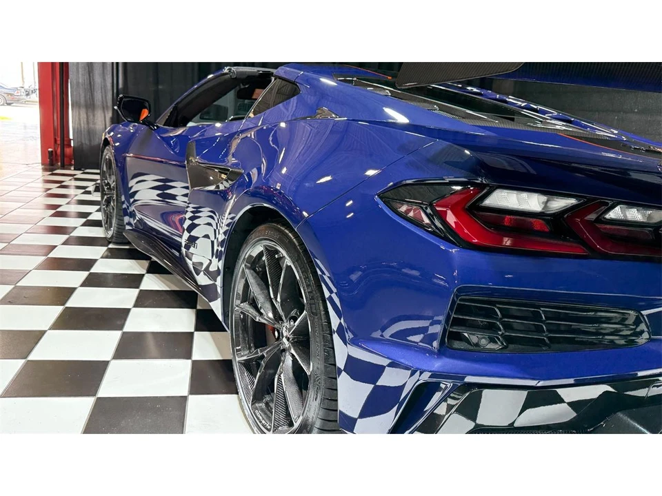 2026 Chevrolet Corvette C8 ZR1X - Image 16 of 31