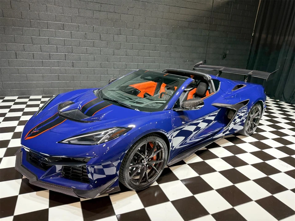 2026 Chevrolet Corvette C8 ZR1X - Image 9 of 31