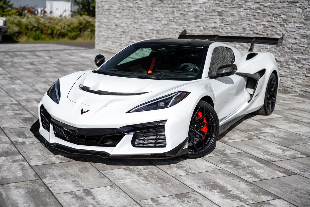 2026 Chevrolet Corvette C8 ZR1 - Image 5 of 21
