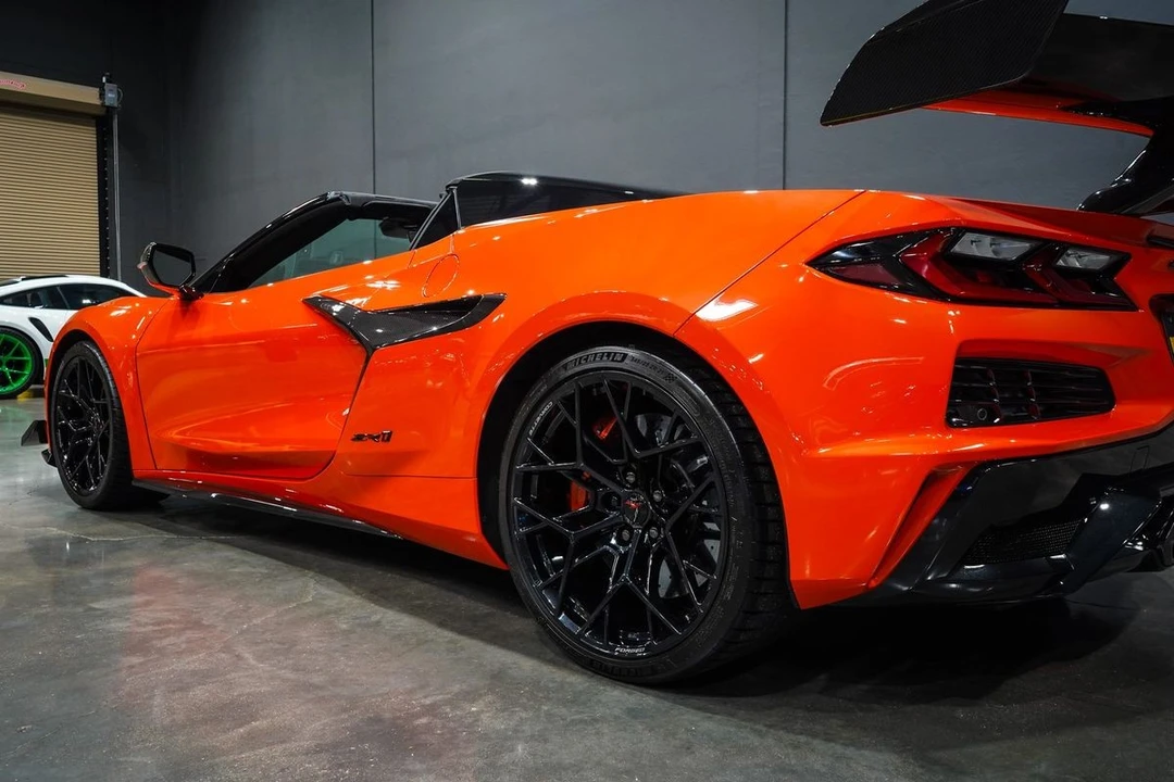 2026 Chevrolet Corvette C8 Z06 - Image 14 of 31