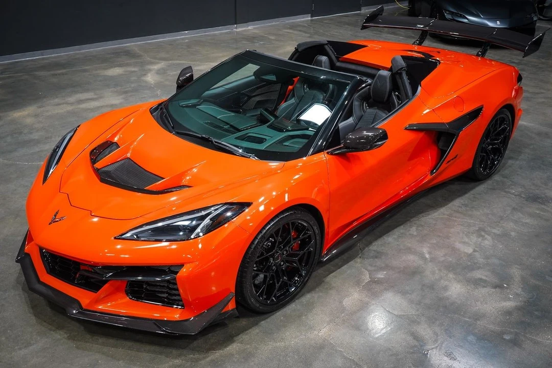 2026 Chevrolet Corvette C8 Z06 - Image 30 of 31