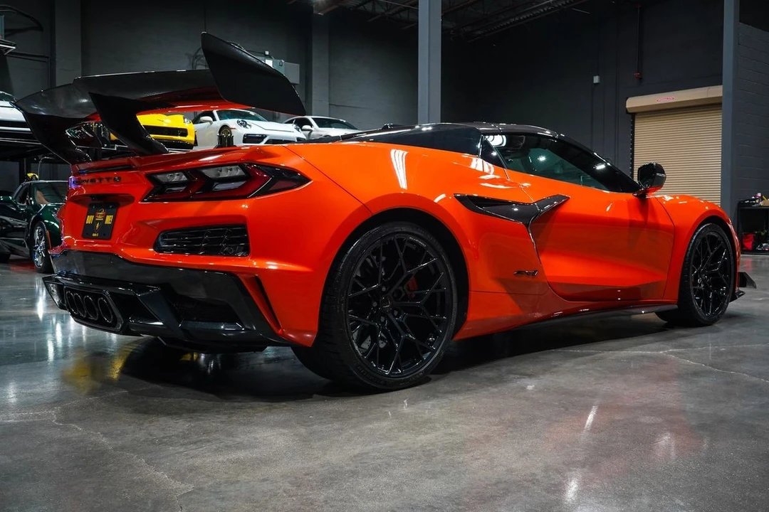 2026 Chevrolet Corvette C8 Z06 - Image 22 of 31