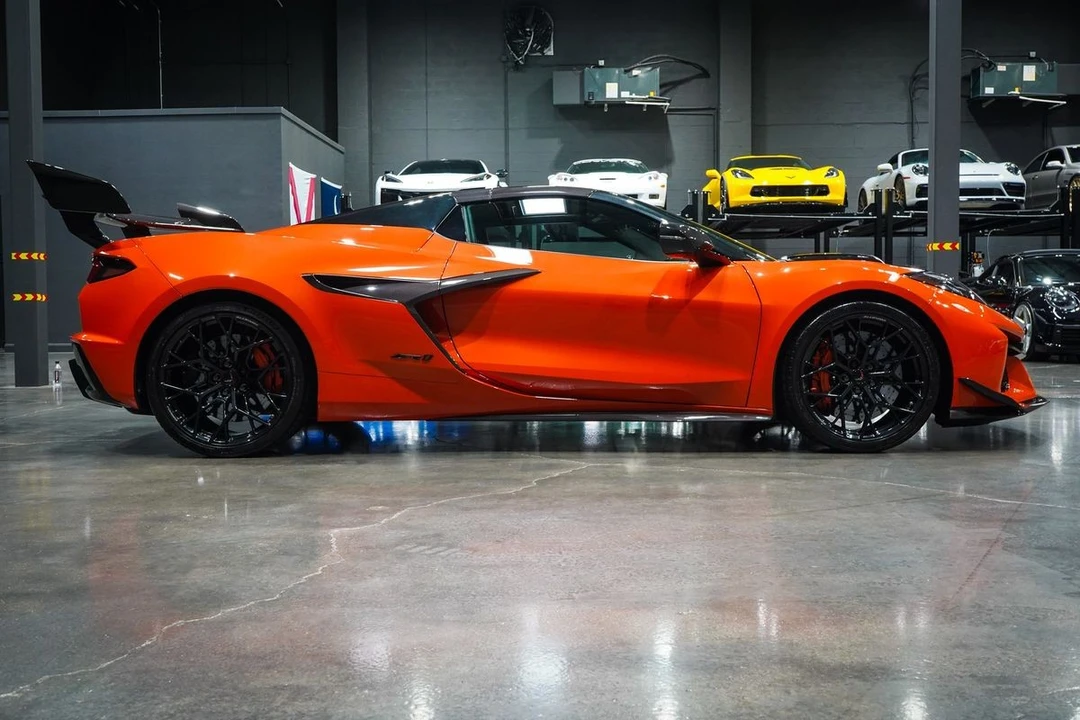 2026 Chevrolet Corvette C8 Z06 - Image 23 of 31