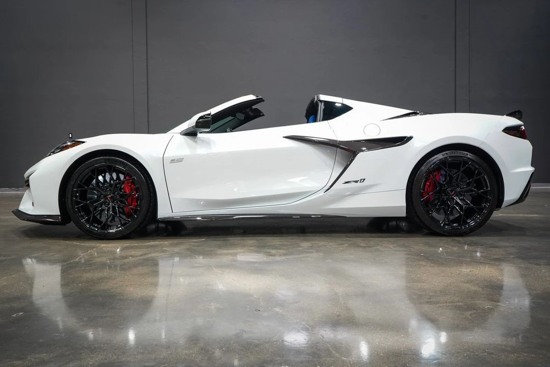 2026 Chevrolet Corvette C8 Z06 - Image 2 of 31