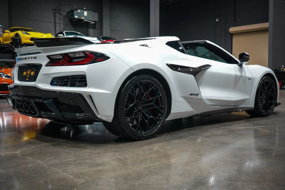2026 Chevrolet Corvette C8 Z06 - Image 5 of 31